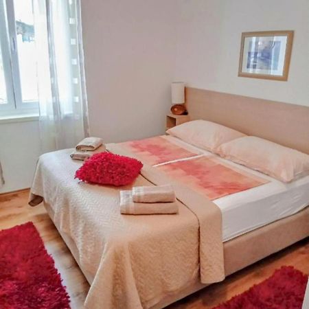 Apartman Karmen Makarska Exterior foto